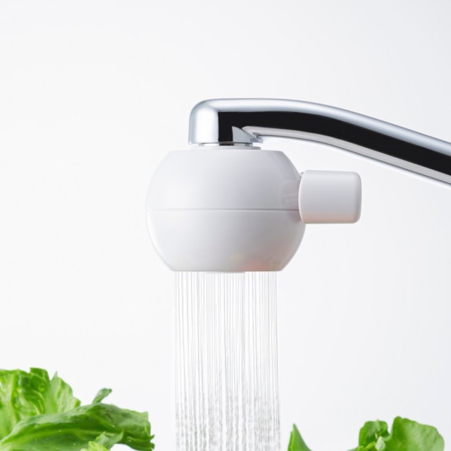 浄水器 アクアタップ BC （ 蛇口直結型 ストレート シャワー 節水 蛇口 節水蛇口 水道蛇口 浄水 浄水蛇口 亜硫酸カルシウム カートリッジ内蔵 ろ過 カルキ除去 コンパクト レバー 切り替え 水
