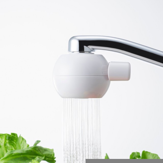 浄水器 アクアタップ BC （ 蛇口直結型 ストレート シャワー 節水 蛇口 節水蛇口 水道蛇口 浄水 浄水蛇口 亜硫酸カルシウム カートリッジ内蔵 ろ過 カルキ除去 コンパクト レバー 切り替え 水